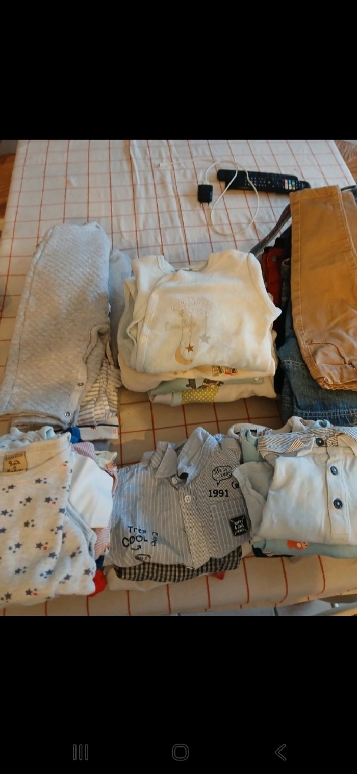 Lot 62 vêtements 6 mois garçon