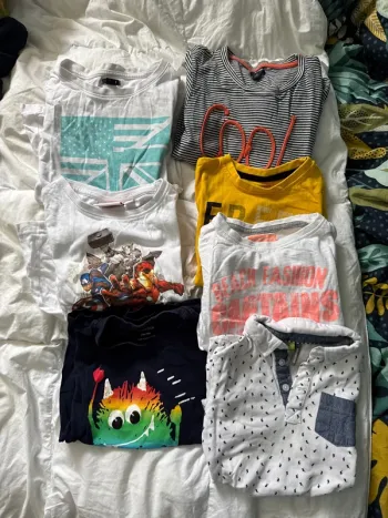 Lot 7 tee shirts manches courtes 5 ans garçon