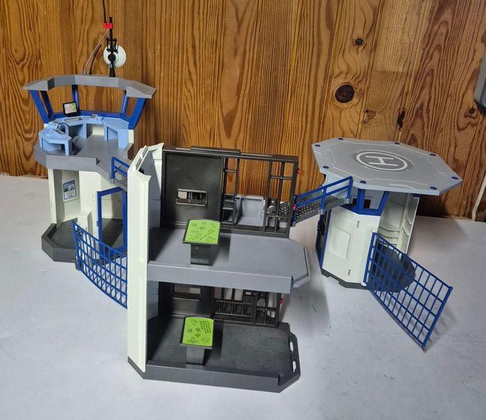 Playmobil 6919 commissariat de police avec prison city action - photo numéro 7