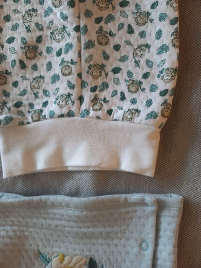 Ensemble bébé 1 mois - photo numéro 3