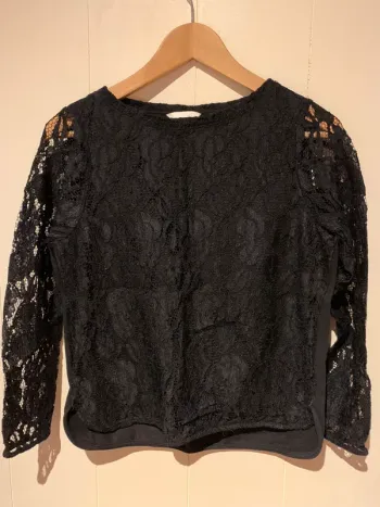 Sweat noir dentelle