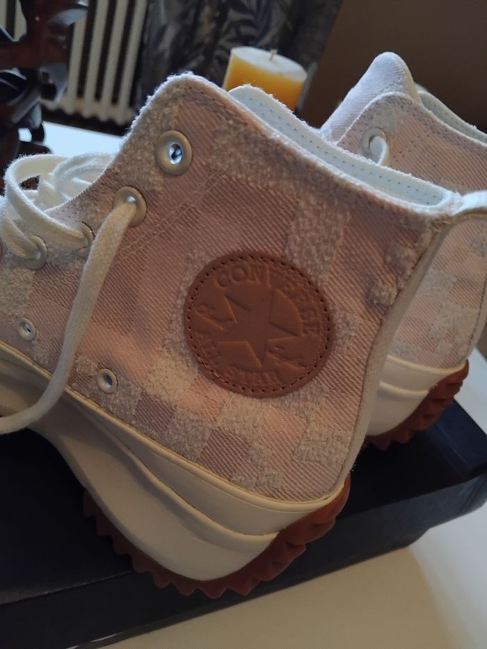 Converse - photo numéro 4