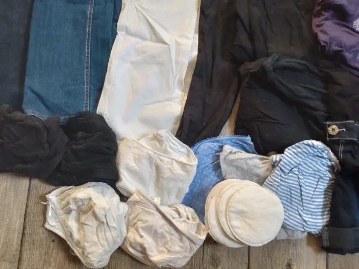 Gros lot de vêtements grossesse taille M38/40 + donne sous-vêtements grossesse et allaitement - photo numéro 8