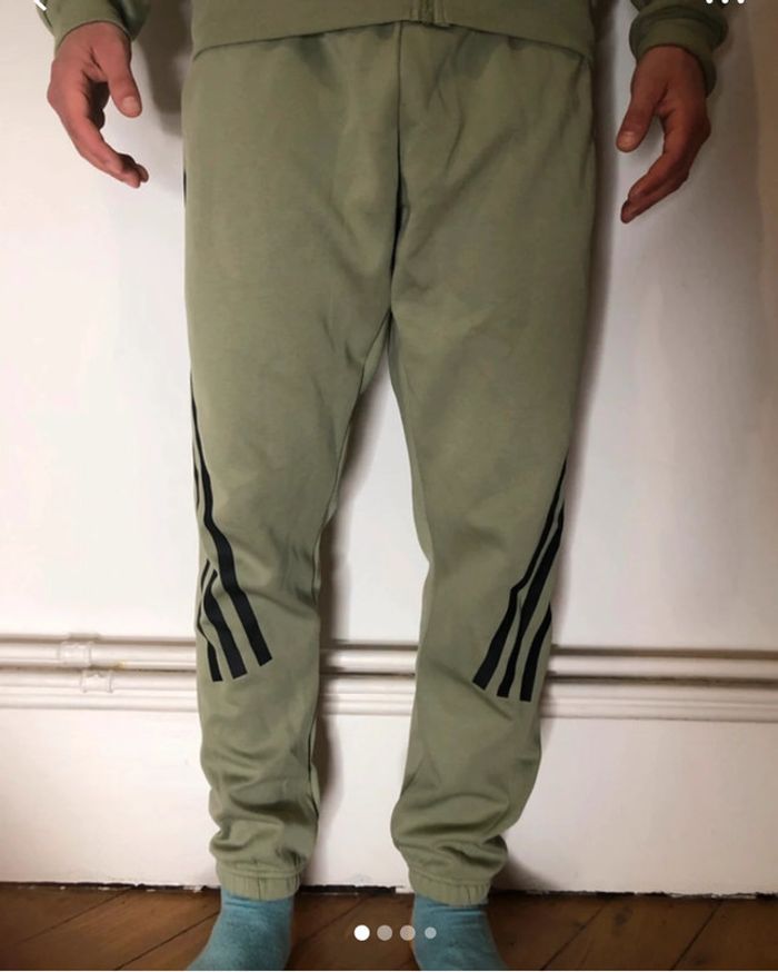 Pantalon Survêtement + tee shirt adidas Insep neuf - photo numéro 4