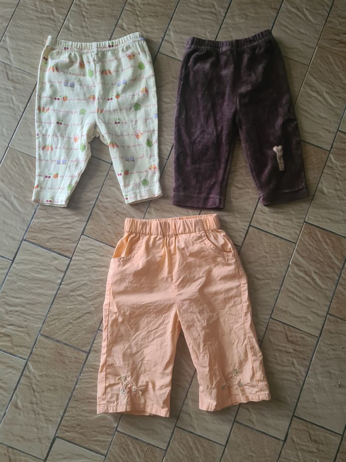 Lot 3 pantalons / Taille 6 mois
