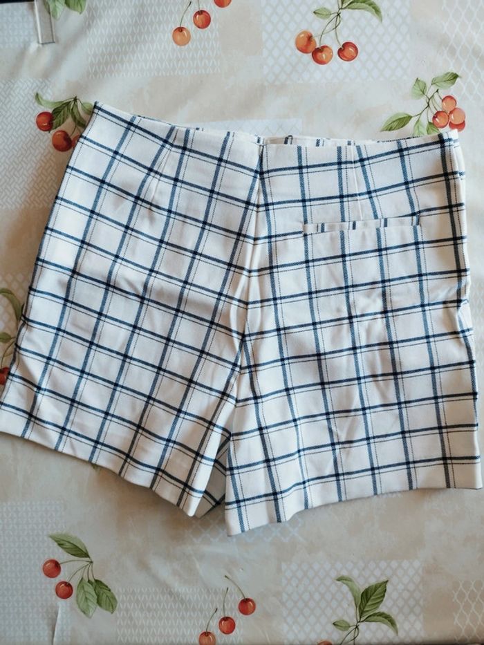 Très jolie jupe-short de la marque Zara en taille M - photo numéro 4