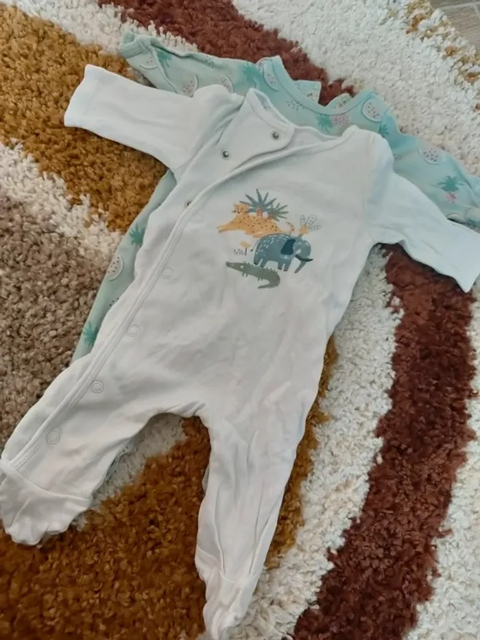 Lot 5 pyjamas légers - photo numéro 4