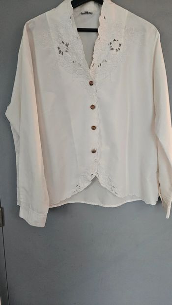 Blouse blanche brodée vintage- Bleu Bonheur- Taille 50