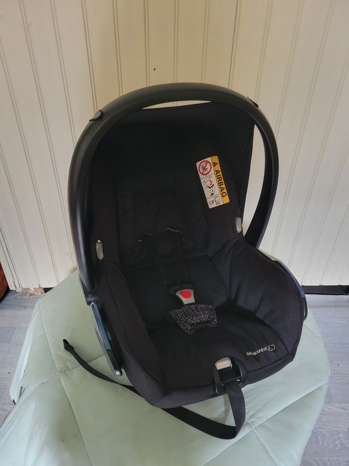 Cosy Citi de Bébé Confort Black Grid