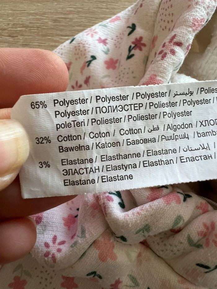 Joli pantalon blanc fleuri TAO 9 mois TBE - photo numéro 5