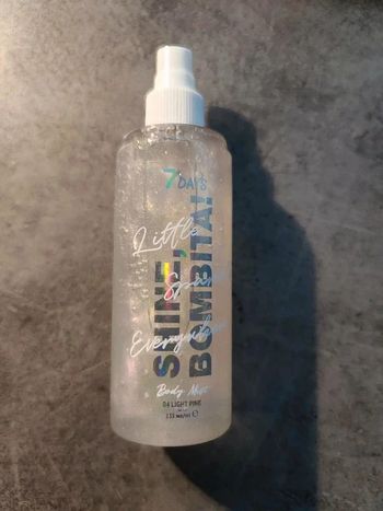 7days little sparkle everywhere eau parfumée paillettee