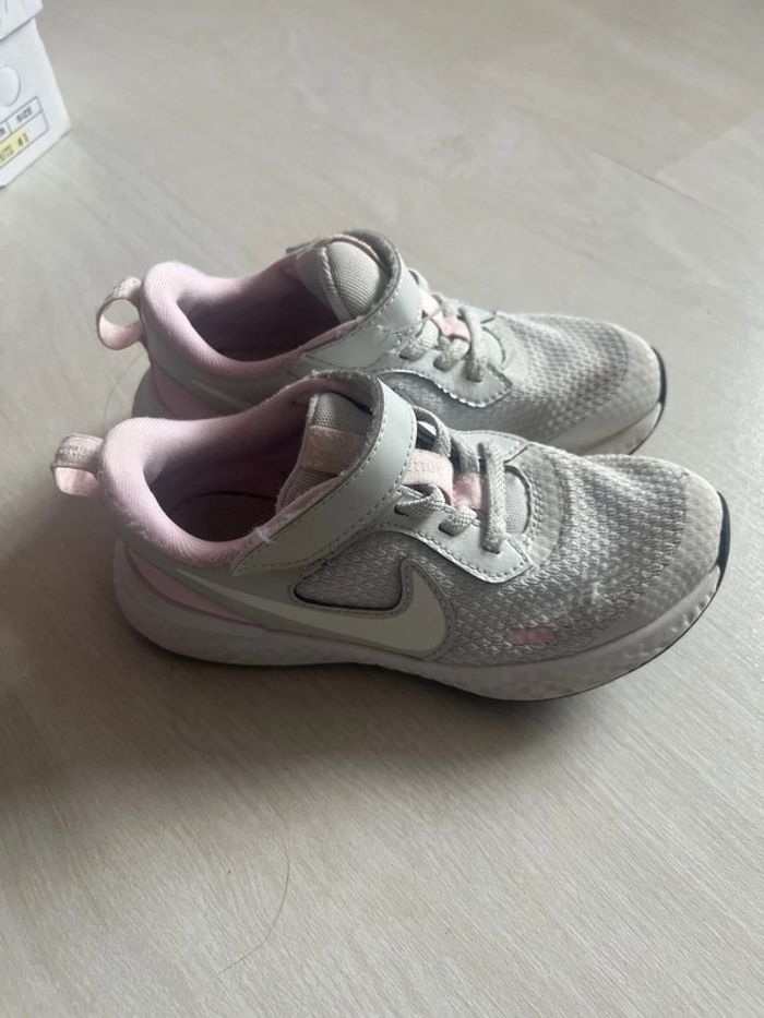 Nike p:28 - photo numéro 2