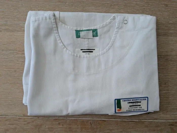 Blouse infirmière taille 1 - photo numéro 4