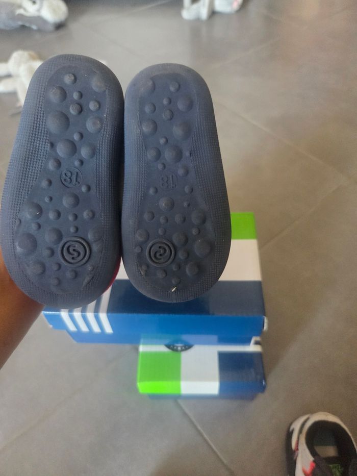 Chaussons bébé - photo numéro 3