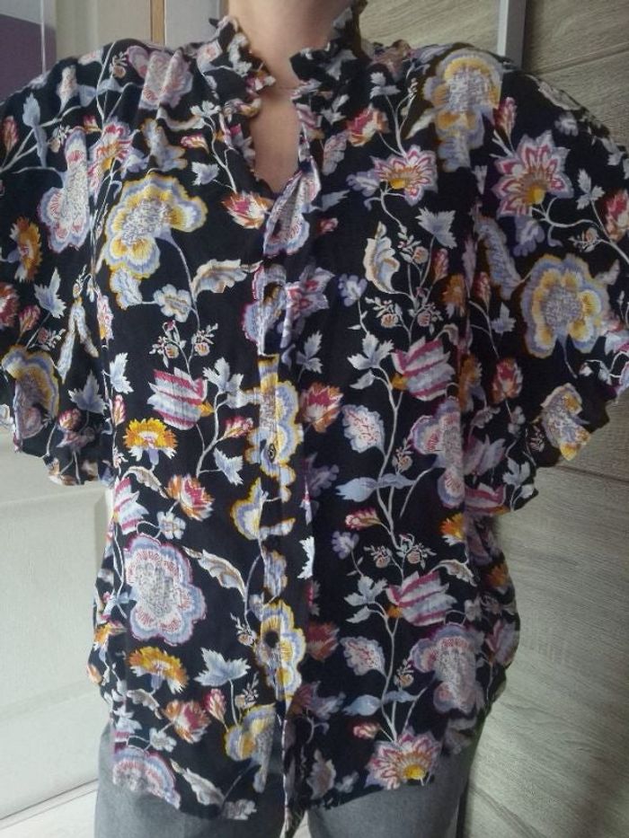 Chemise Manches raglantes fleuries Taille 38 Promod