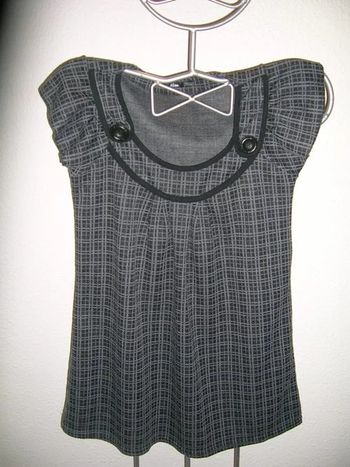 haut gris et noir à carreaux "MIM" T.1