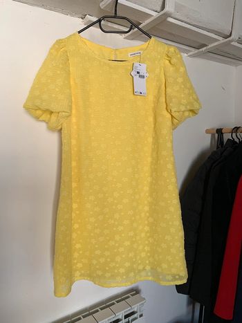 Robe jaune