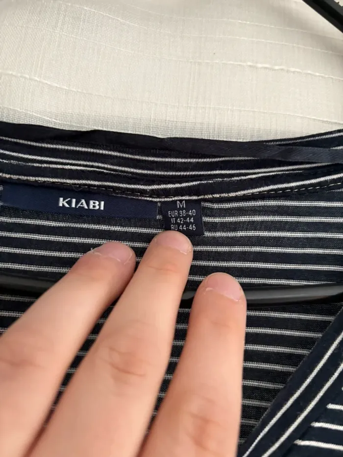 Tee-shirts noir et blanc - photo numéro 4