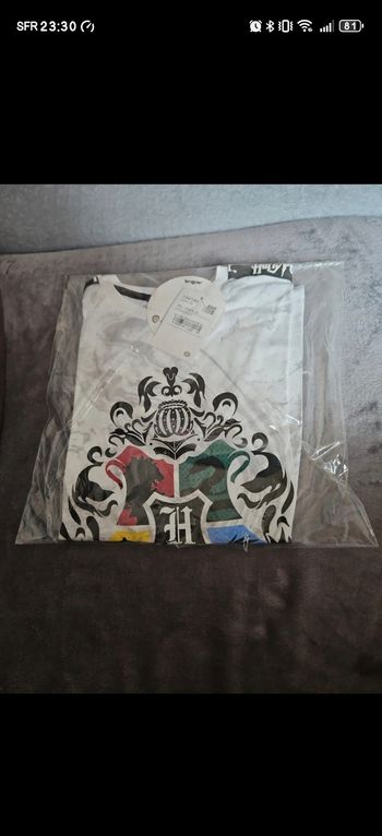 T-shirt Harry Potter neuf taille 134 cm / 140 cm