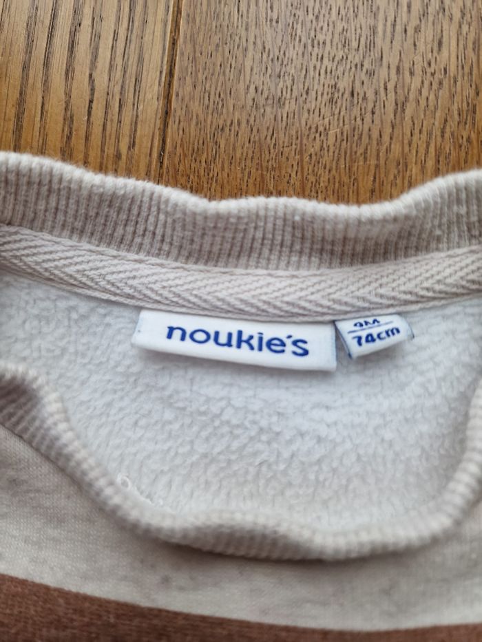 Pull à lignes lion - photo numéro 8