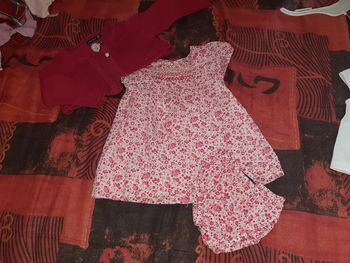 Joli Ensemble robe 3 pièces 6mois