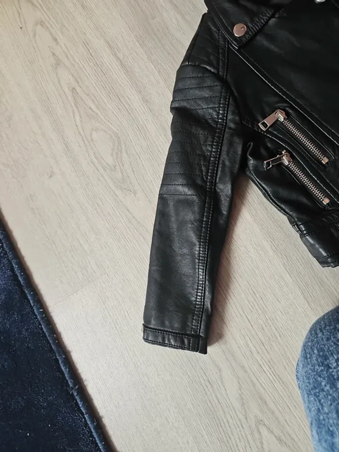 Veste simili cuir perfecto fille 3 ans - photo numéro 7