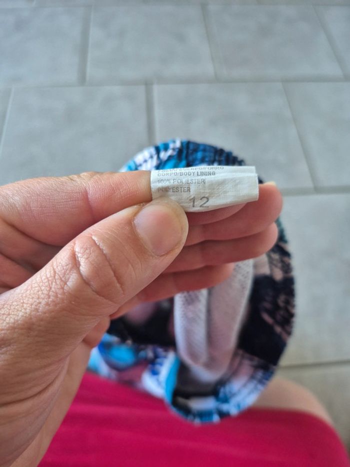 Short de bain taille 12 ans - photo numéro 3