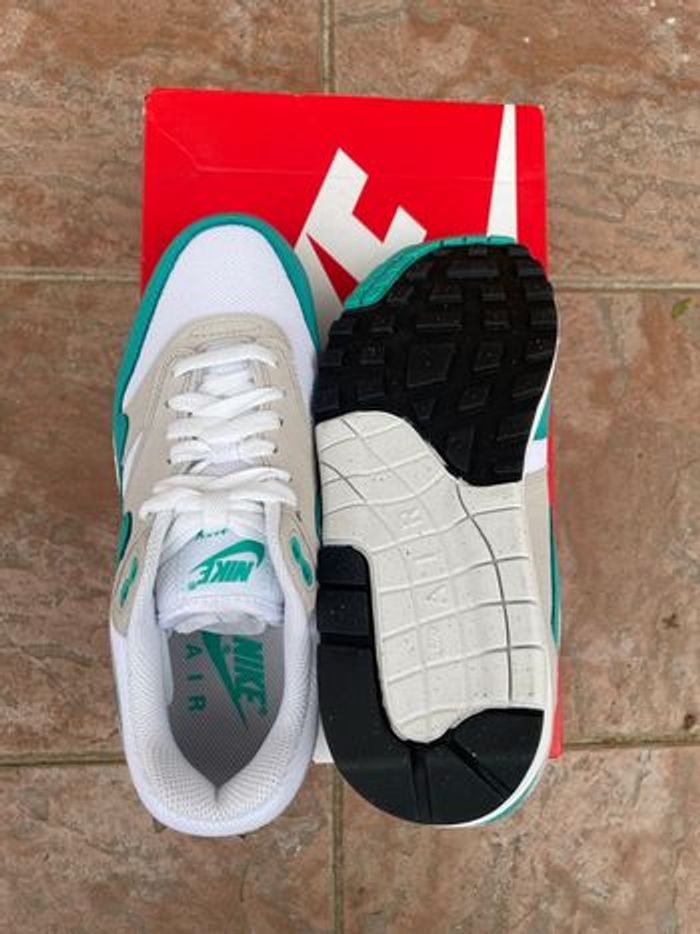 Air Max one blanc et gris bleu jade - photo numéro 2