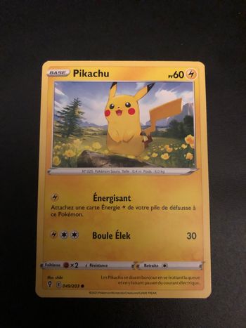 Carte Pokémon pikachu