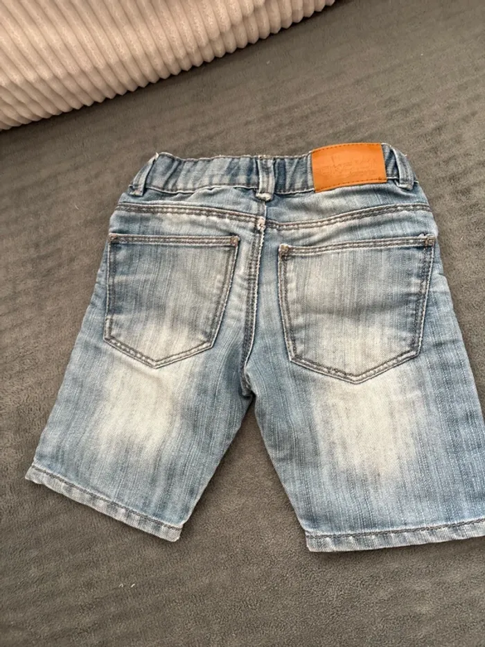 Short 4 ans - photo numéro 3