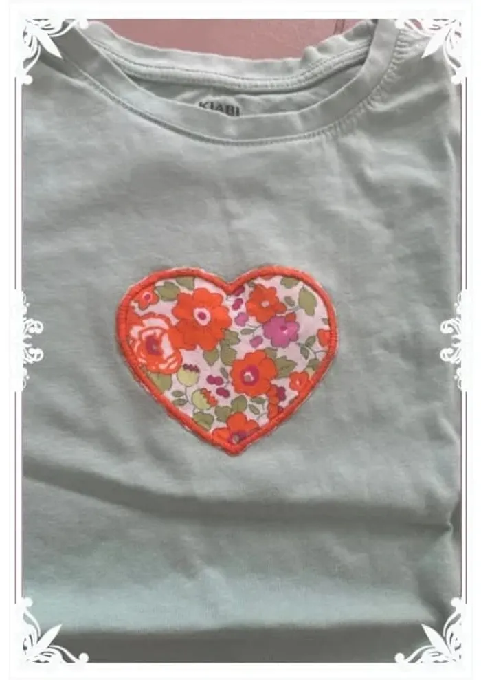 🌺 Pyjama été fille – Taille 12 ans – Haut brodé Kiabi & short fait main - photo numéro 4