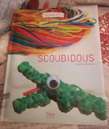 Livre Scoubidous