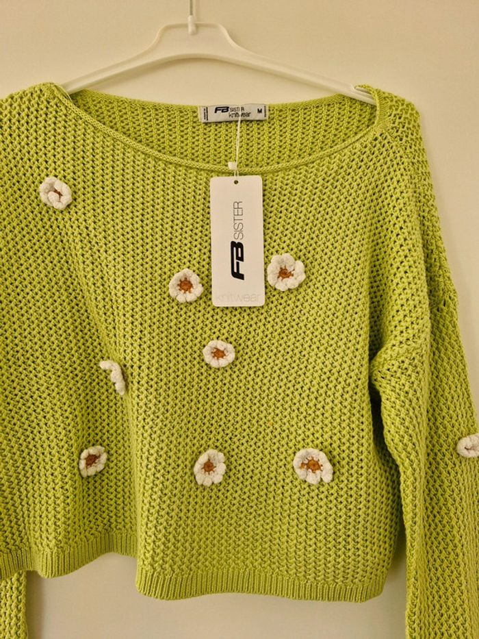 Pull court taille M. - photo numéro 2