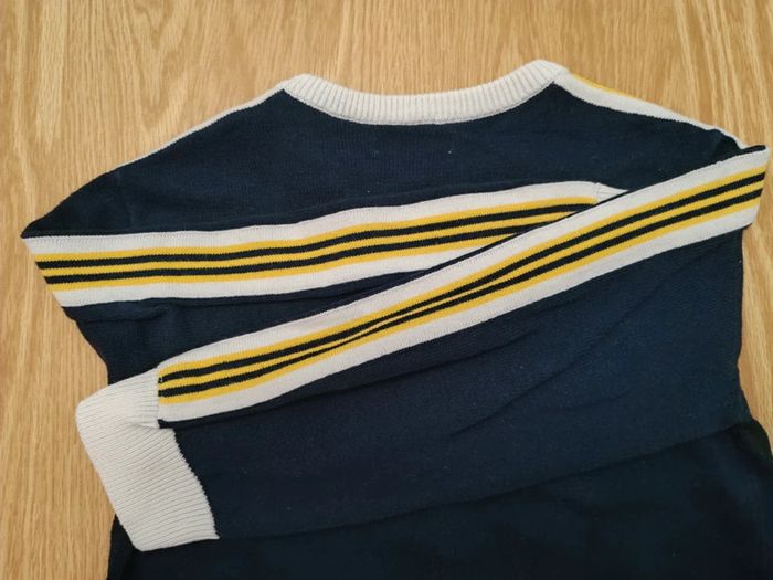 Pull léger 6 ans - photo numéro 5