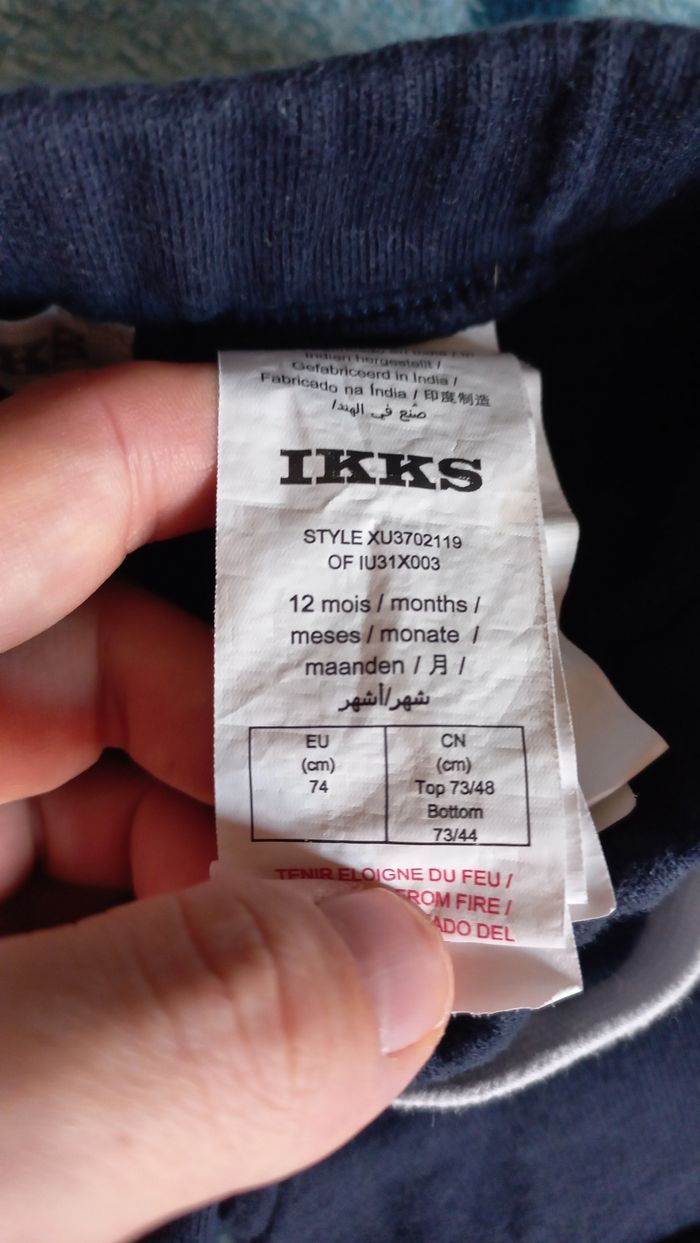 Short noir 12 mois - photo numéro 3