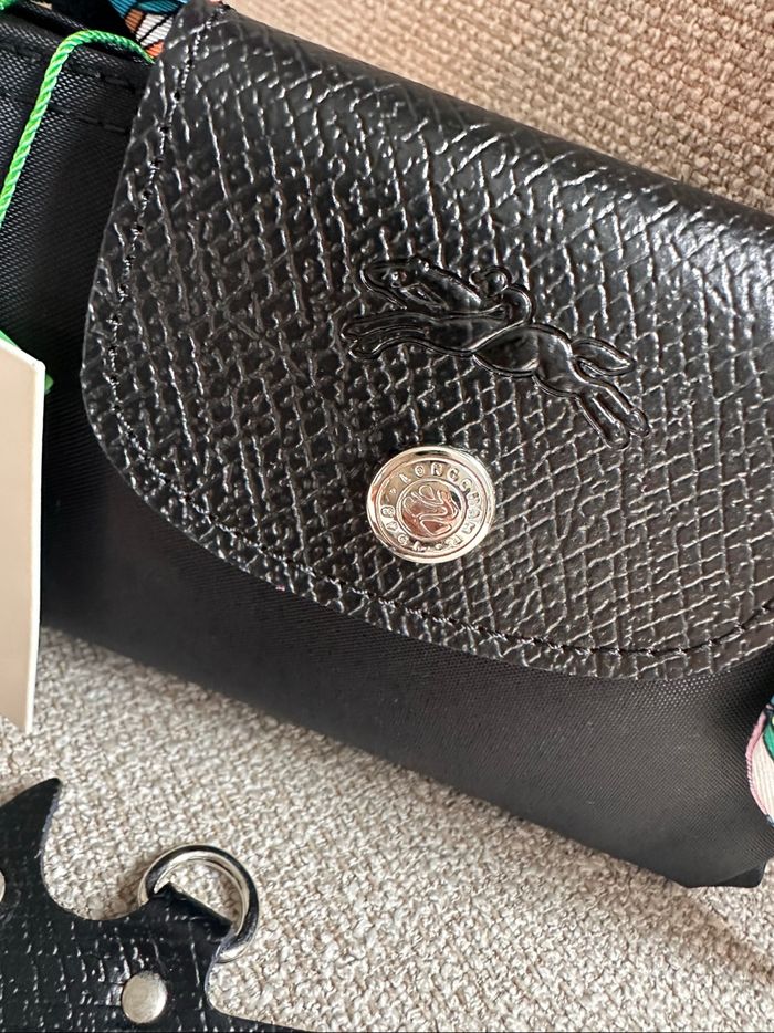 Petit sac Longchamp neuf - photo numéro 2