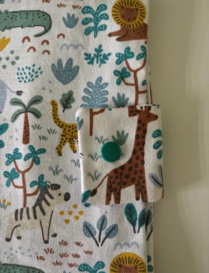 Protège carnet de santé thème Savane - photo numéro 3