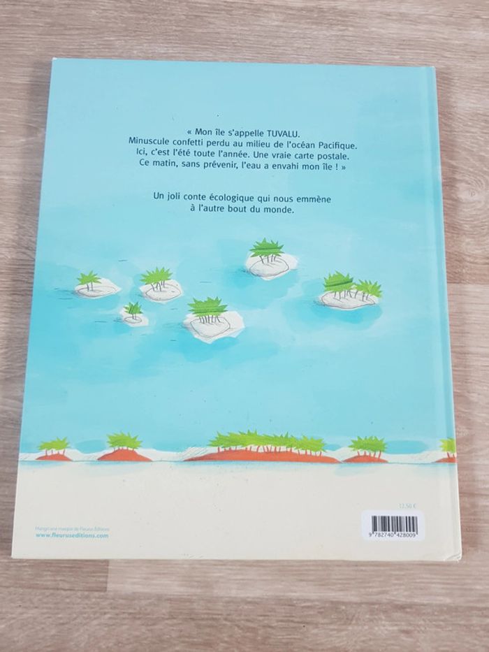 Livre Tuvalu une île en tête - photo numéro 2