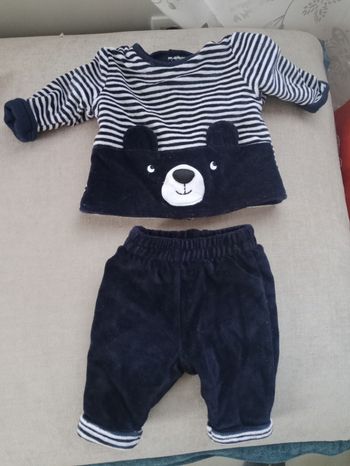 Ensemble ours 🐻  bébé 1mois