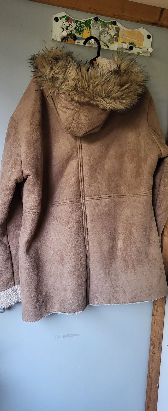 Manteau femme taille 44 - photo numéro 2