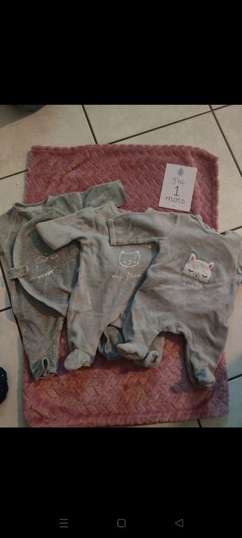 3 pyjamas 1 mois