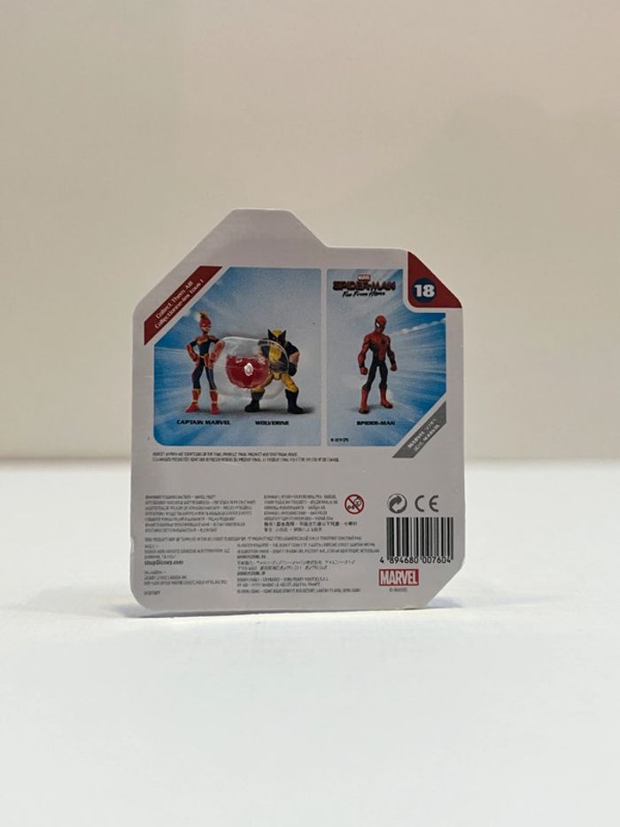 Mini Brands Disney Store série 1 - Captain Marvel - photo numéro 2