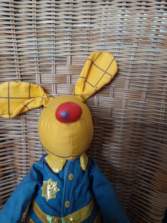 Bawi Le petit nouveau - peluche chien jaune policier - photo numéro 3