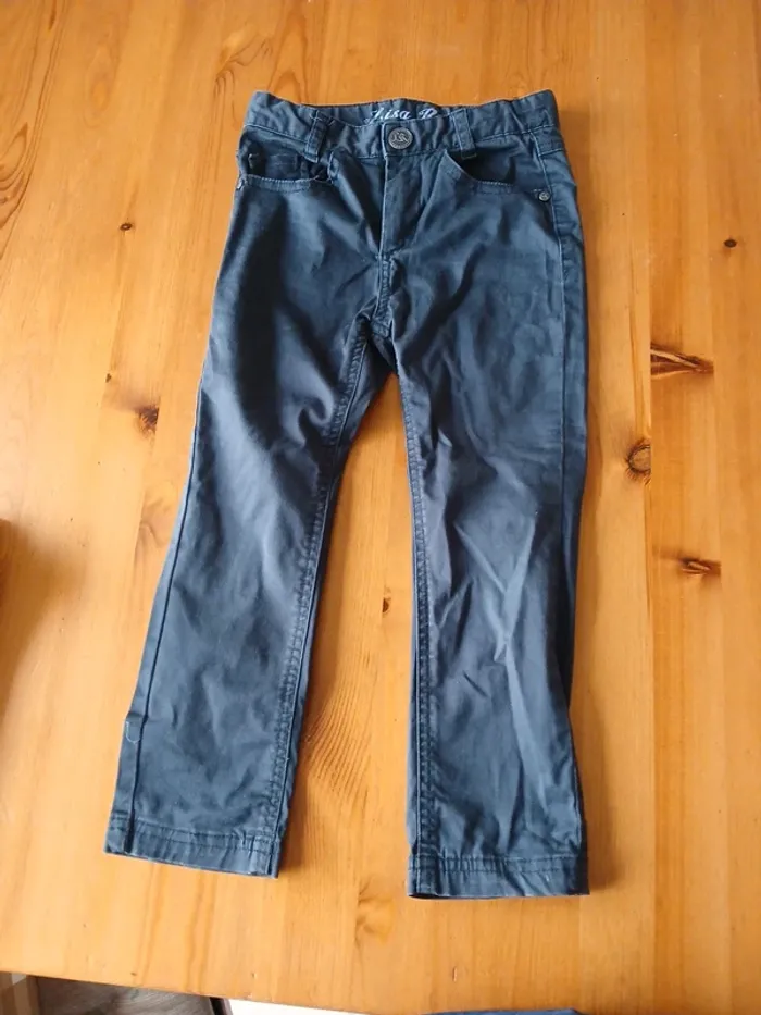 Lot de 2 pantalons légers 4 ans - photo numéro 4