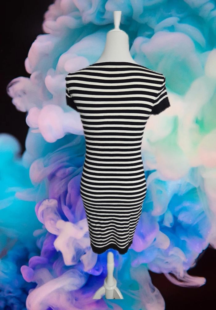 Robe a rayures avec col en perles, paccio, taille L/XL - photo numéro 4