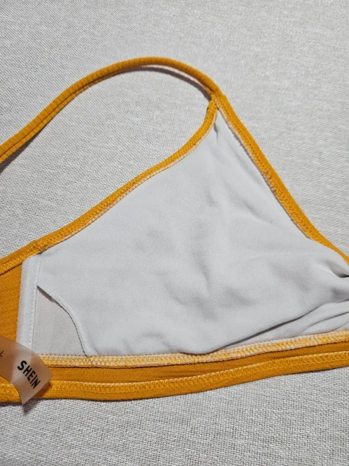 Haut de maillot de bain - photo numéro 6