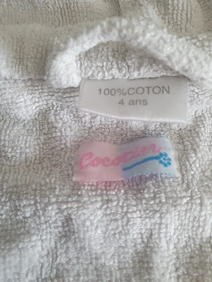 Peignoir de bain 4ans - photo numéro 3