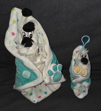Peluches chien Idéfix avec couverture- Parc Asterix 