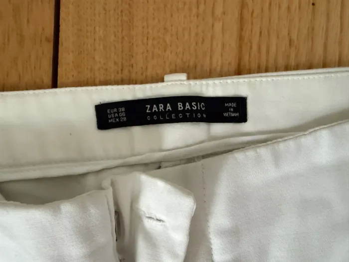 Pantalon en bon état taille 38 blanc Zara - photo numéro 5