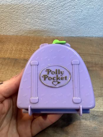 Polly pocket snow Mountain 1996